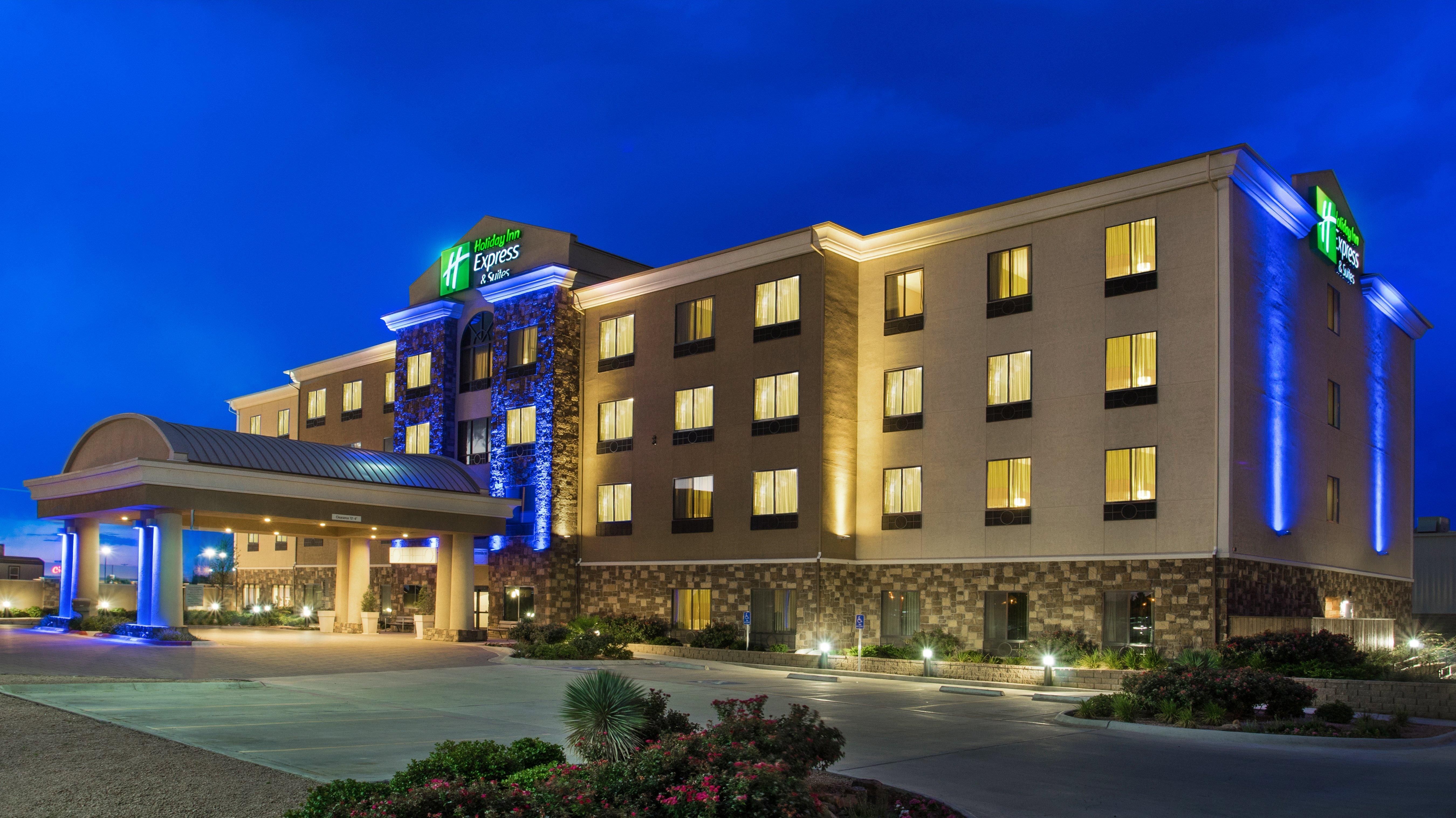 Holiday Inn Express & Suites Midland South I-20 By Ihg Екстериор снимка