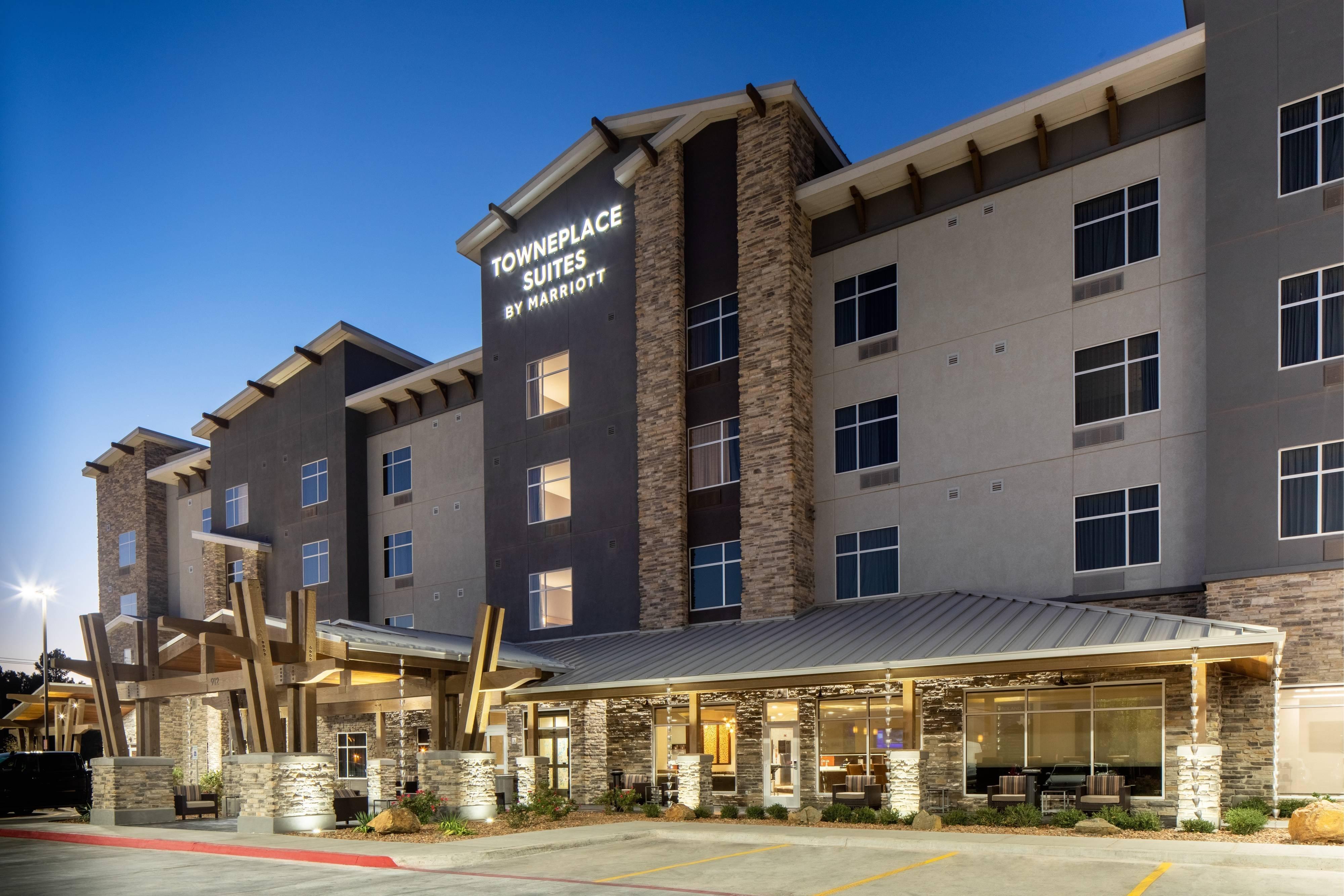 Holiday Inn Express & Suites Midland South I-20 By Ihg Екстериор снимка
