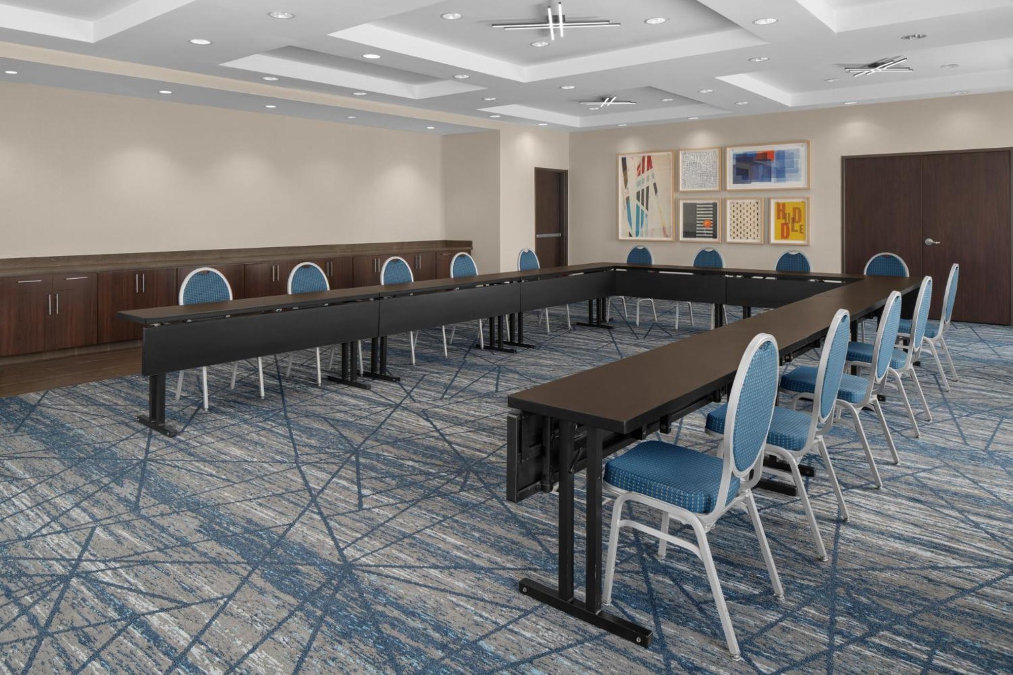Holiday Inn Express & Suites Midland South I-20 By Ihg Екстериор снимка