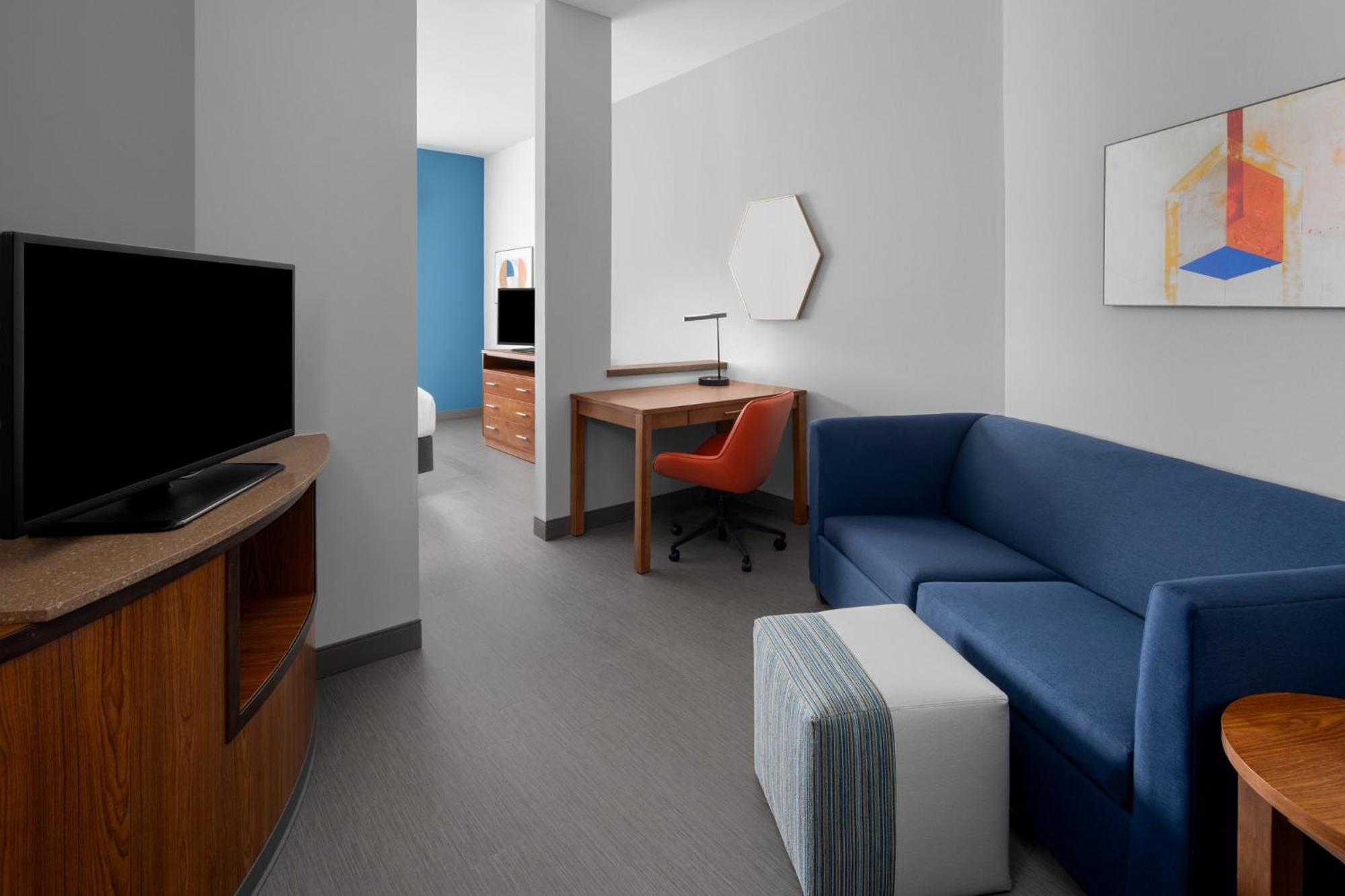 Holiday Inn Express & Suites Midland South I-20 By Ihg Екстериор снимка